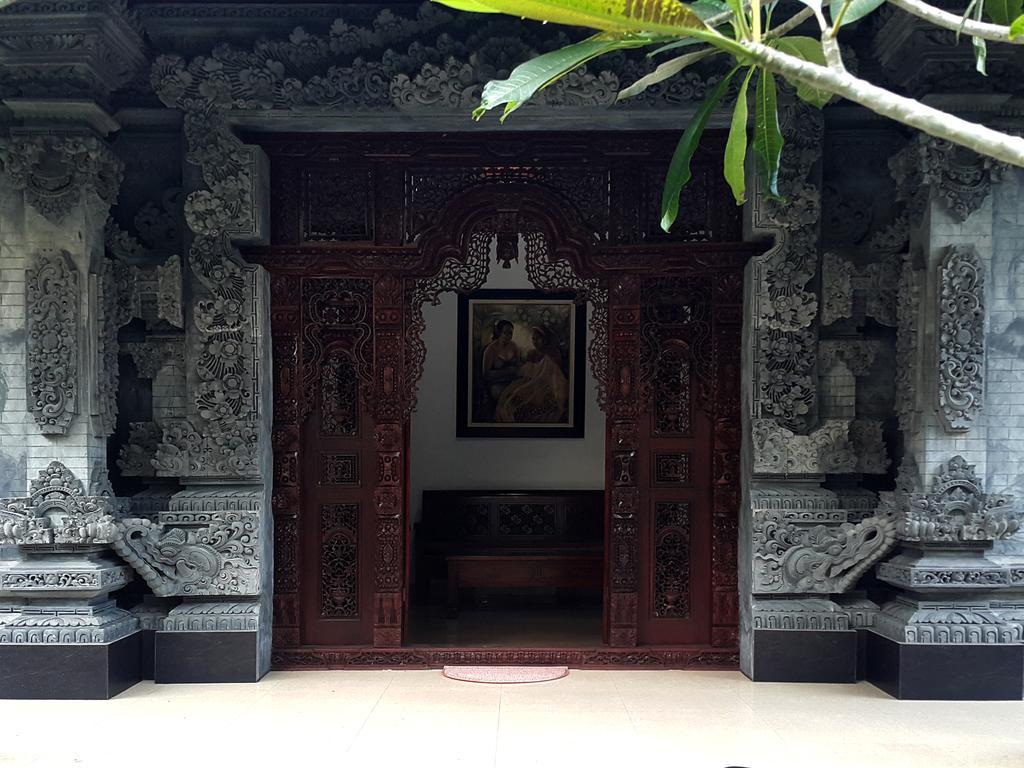 วะห์ยู เดวาตา Hotel กีอันยาร์ ภายนอก รูปภาพ